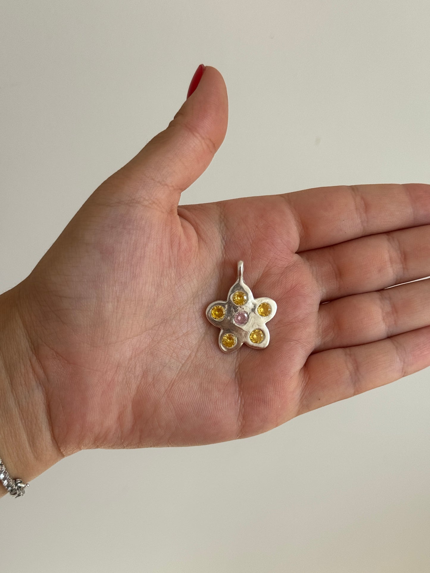 Bejewelled Pendant Necklace