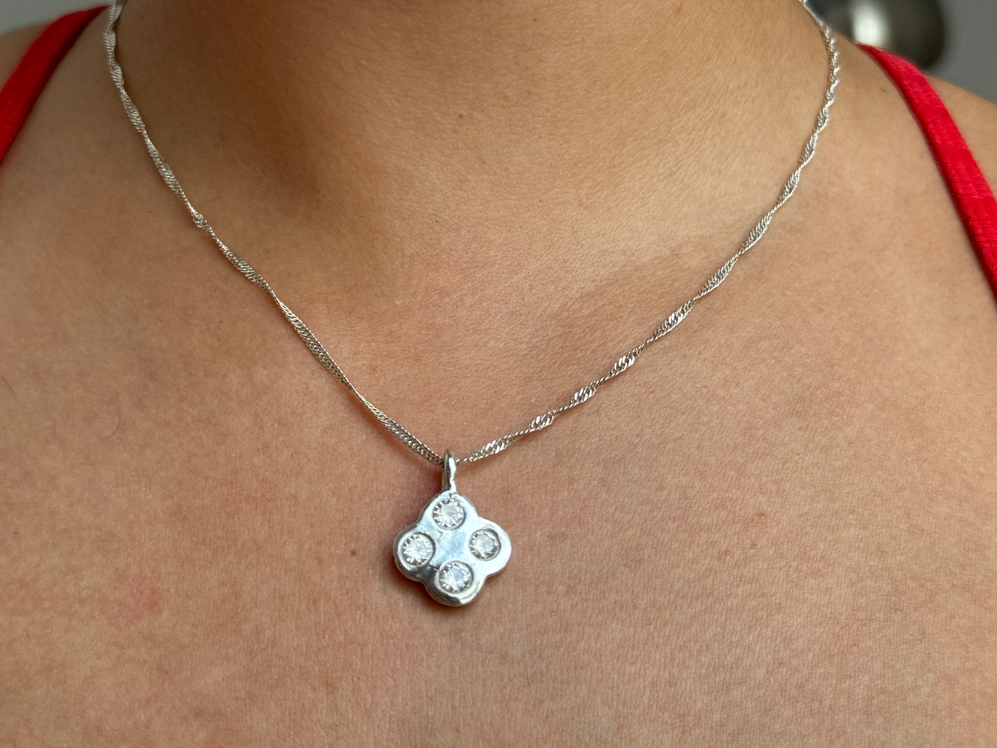 Bejewelled Pendant Necklace