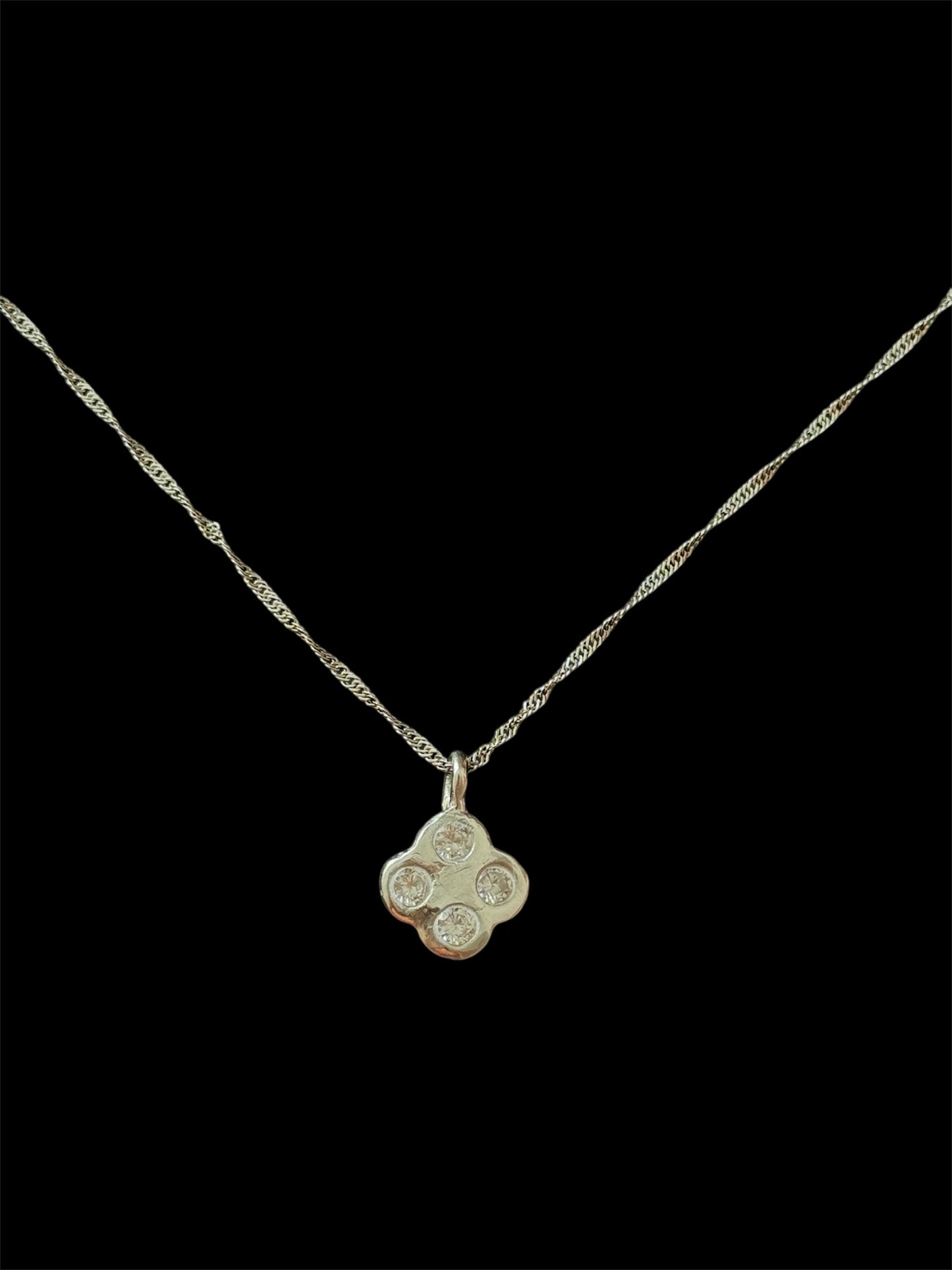 Bejewelled Pendant Necklace