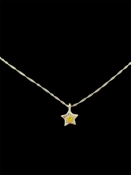 Green Twinkling Star