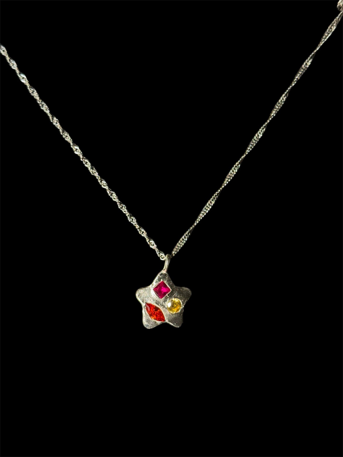 Bejewelled Pendant Necklace