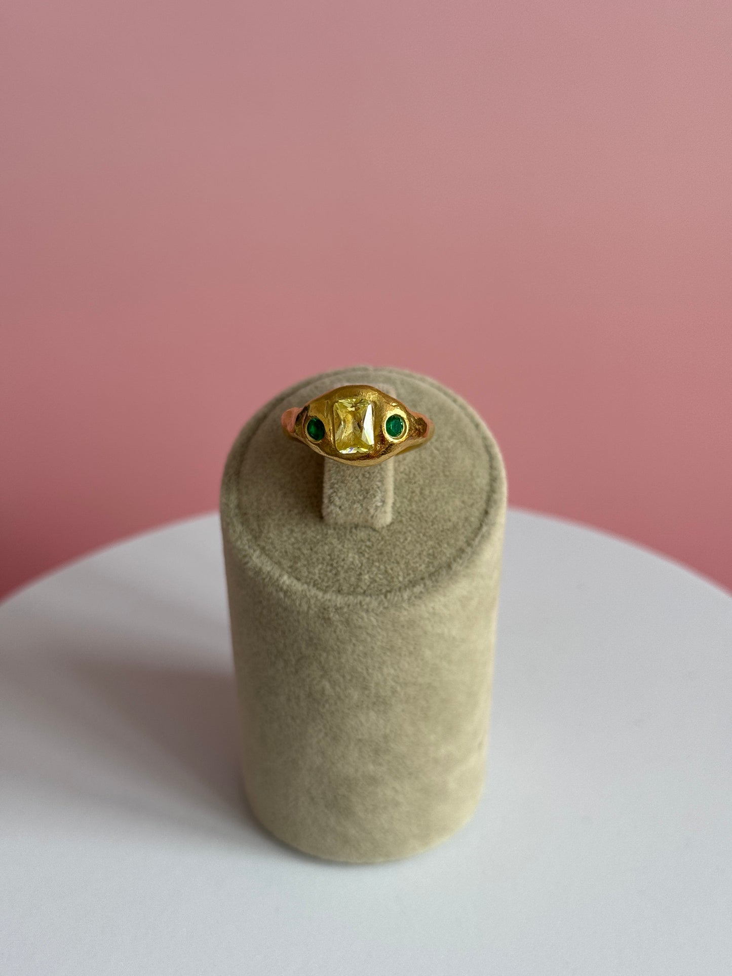 Valeria Ring