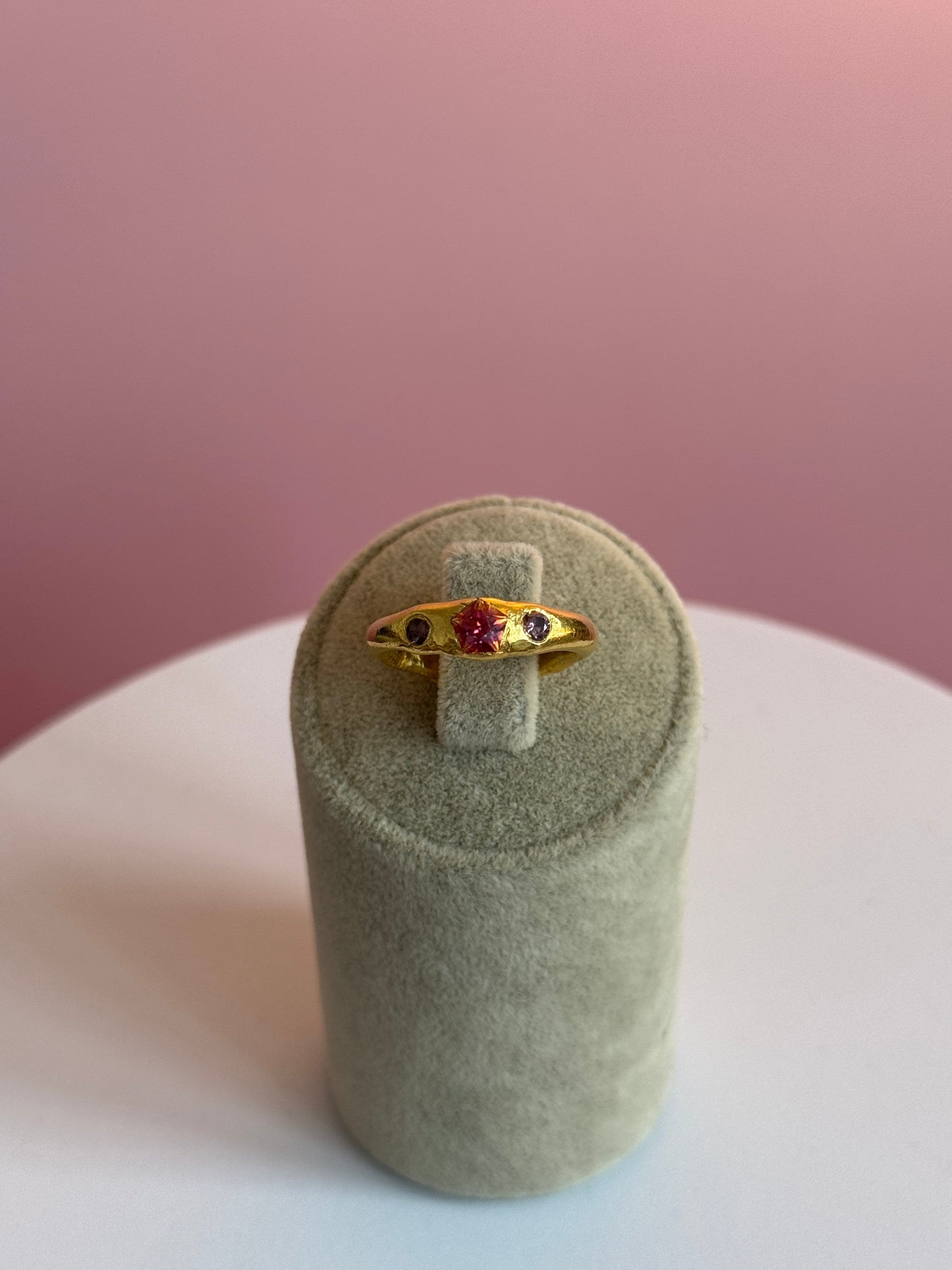 Roelia Ring